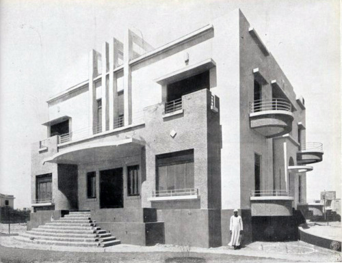 Kairo, Heliopolis, Villa für Madame Valadji (errichtet 1938/9 nach einem Entwurf von Charles Ayrout), Abbildung nach Karim, Sayyid (Hrsg). „Villa madam Valadji bi-Misr al-Jadida”, in: Majallat al-Imarah 2 (1940), S.82.