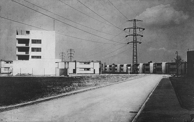 Dessau-Törten Housing Estate from south-east, architecture: Walter Gropius, around 1928.