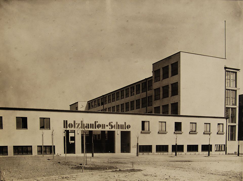 Holzhausenschule - entrance at the Lübecker Straße (around 1930), architects: Martin Elsaesser and Walter Körte