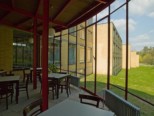 winter garden Trade Union School of the General German Trade Union Federation (ADGB) Bernau, Foto: Christoph Petras, 2011. Bauhaus Kooperation