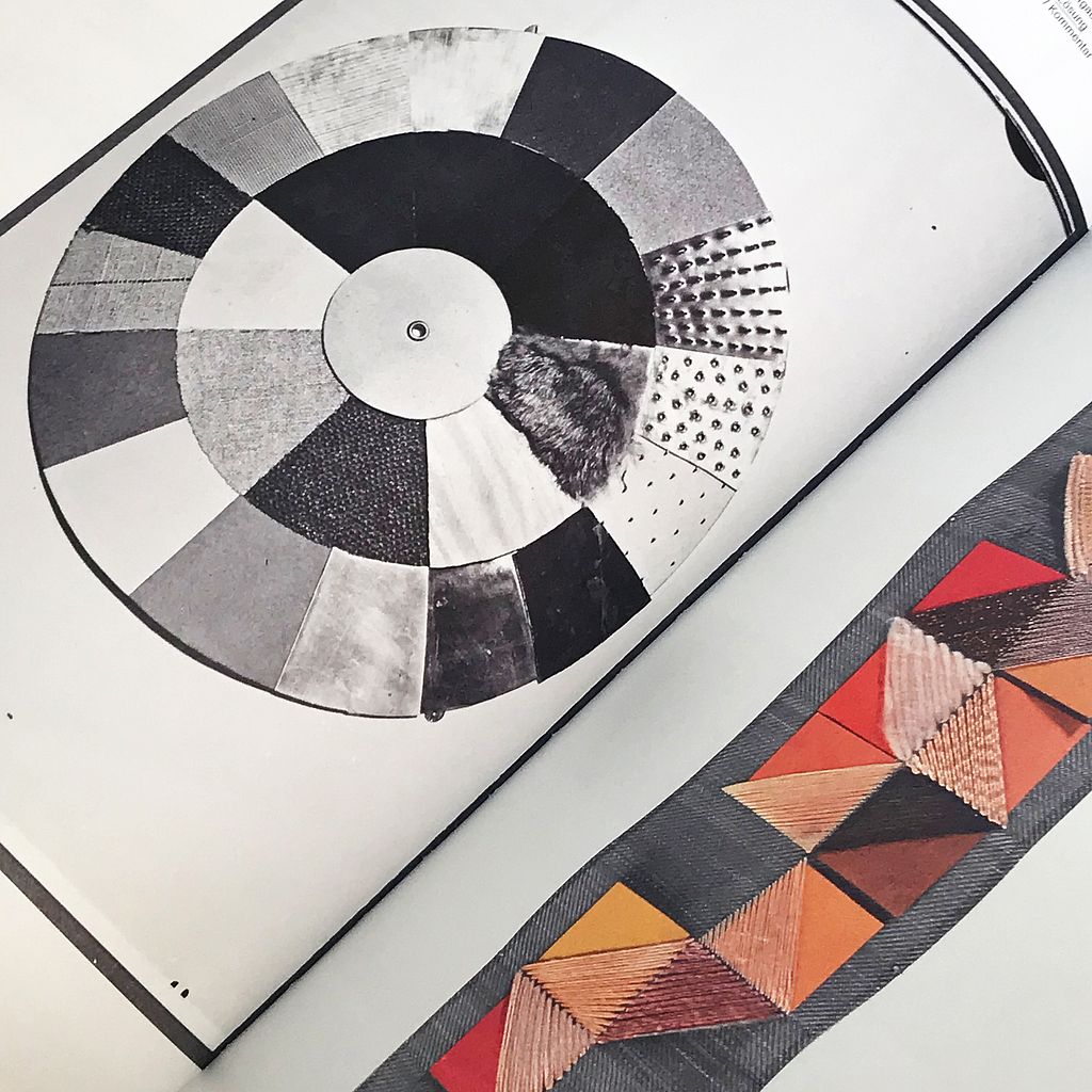 original bauhaus Übungsbuch Innenansicht