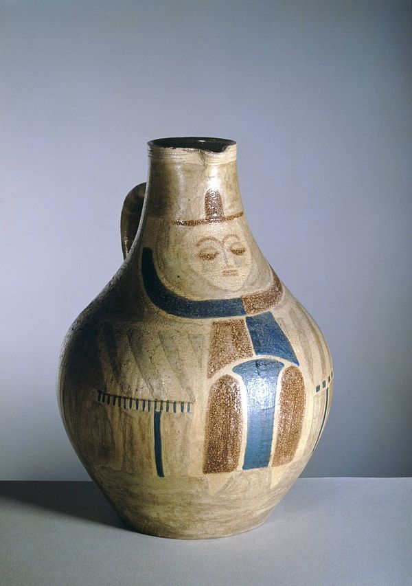 Pitcher with figure , form: Max Krehan / painting: Gerhard Marcks, around 1923.